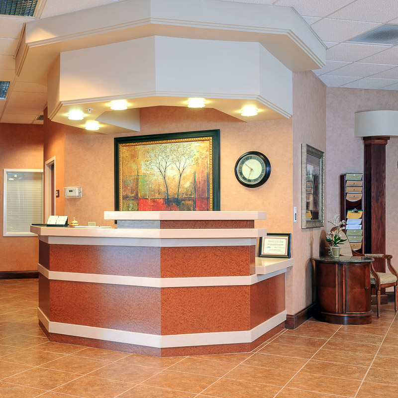 Elkhorn Front Desk