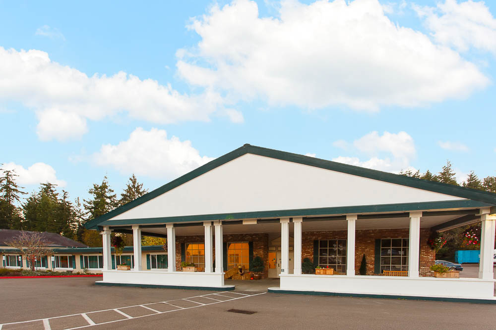 Coos Bay Main Entrance