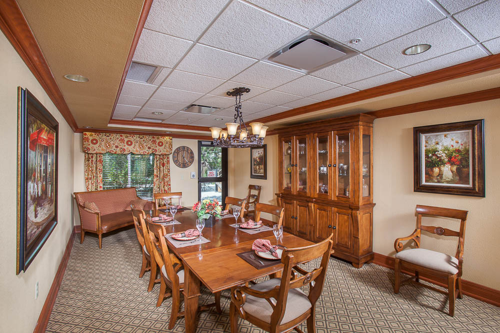 Cheyenne Lounge Lobby